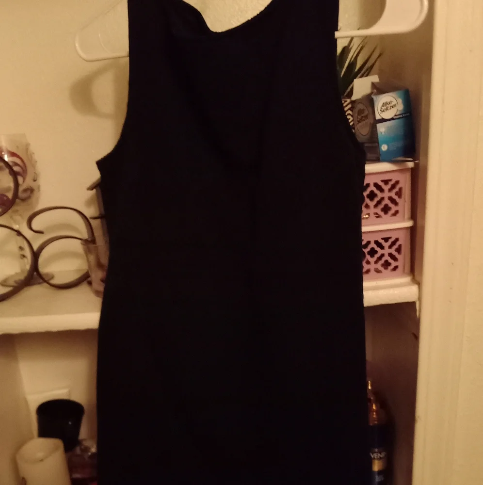 Dress - Picture 1 of 1